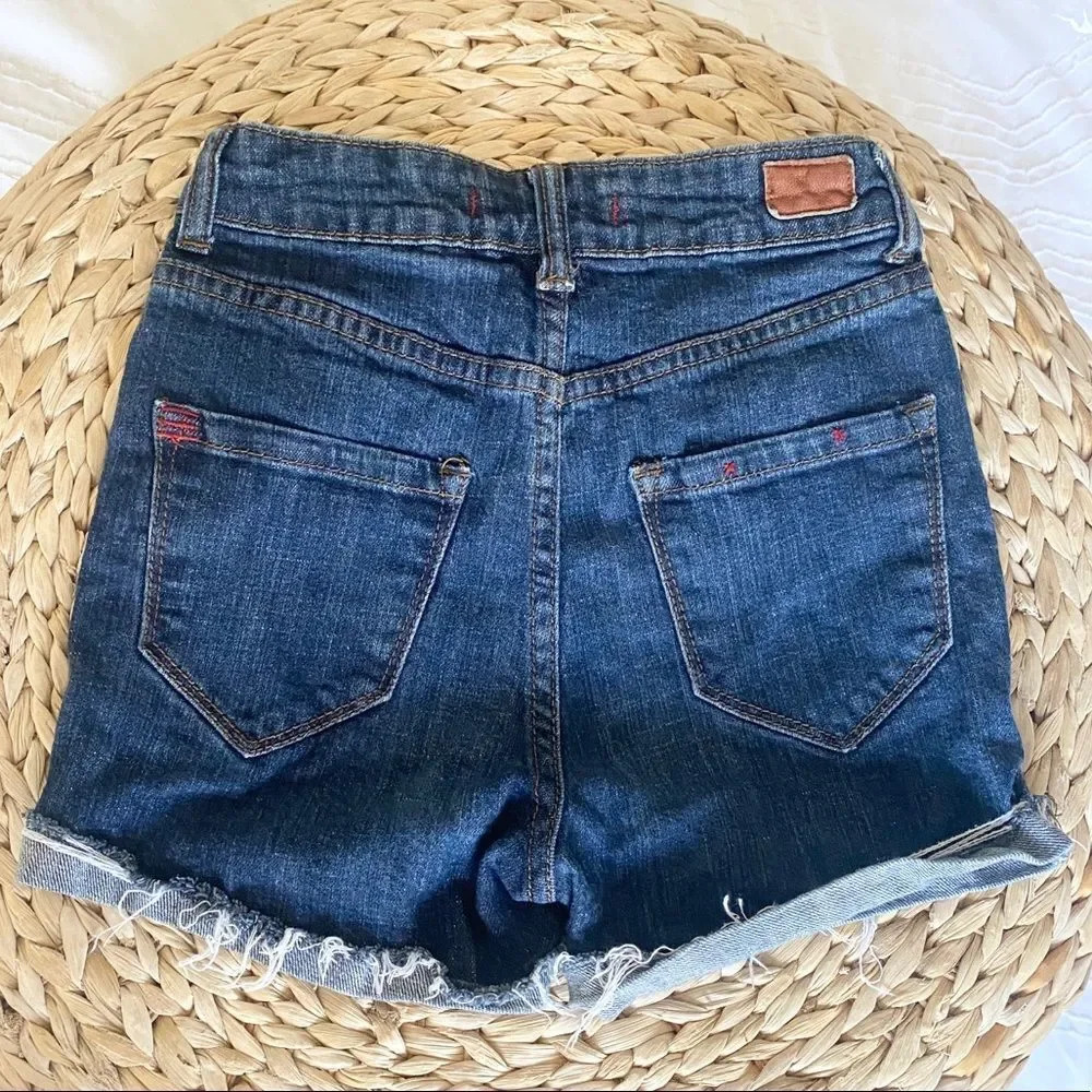 BDG High Rise Women'sĀ Semi Distressed DenimāMiniāShorts - Picture 6 of 9